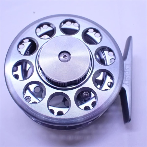 ０７鱗夕彩エスプラティ６７